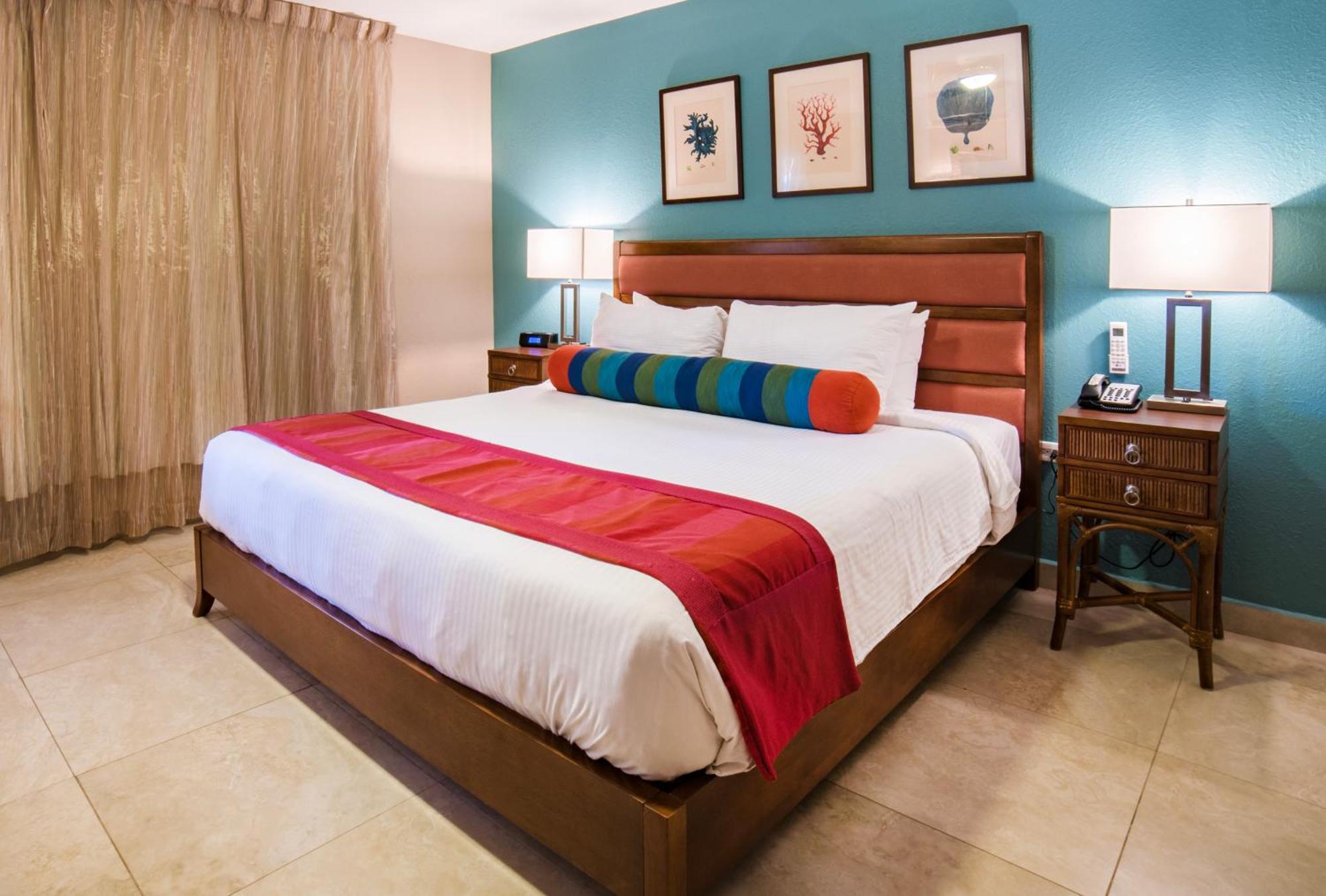 Deluxe Studio with Fully Equipped Kitchen.,1587515774:JPEG
